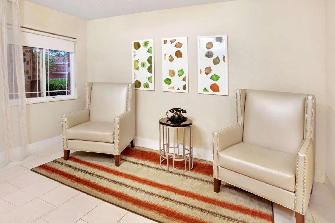 Mainstay Suites Chicago Schaumburg Exterior photo