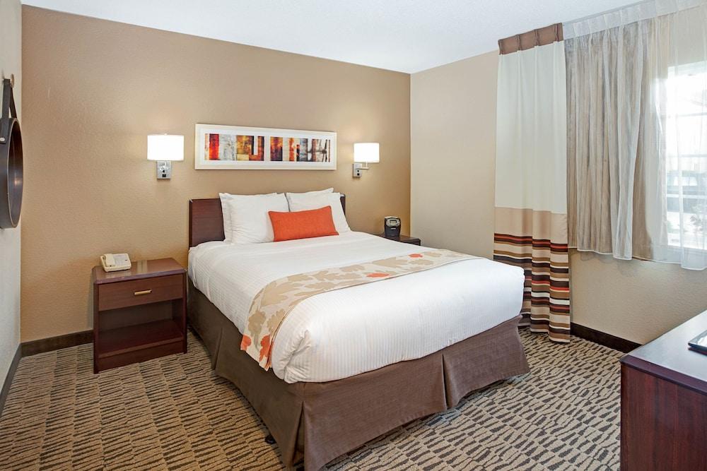 Mainstay Suites Chicago Schaumburg Exterior photo