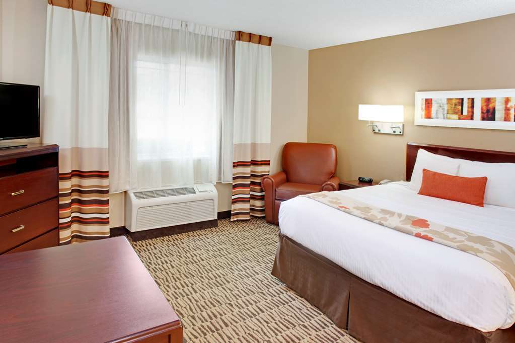 Mainstay Suites Chicago Schaumburg Room photo